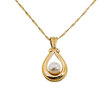 9ct gold pearl Pendant with chain